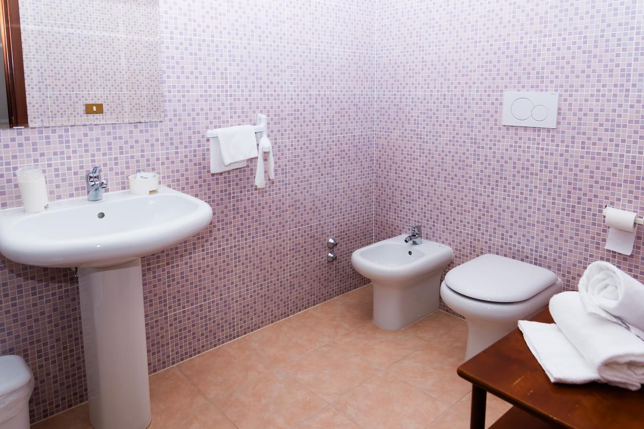 Affittacamere Orchidea Ancona Exterior photo